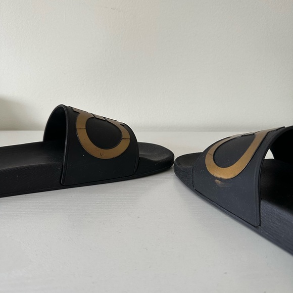 Salvatore Ferragamo Men’s Slides - Picture 7 of 7